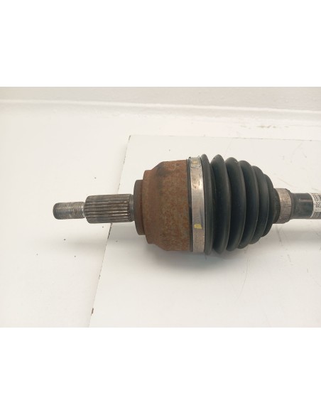 Recambio de transmision delantera izquierda para renault laguna iii dynamique tomtom referencia OEM IAM 8200618182  