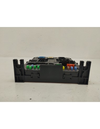 Recambio de caja reles / fusibles para peugeot 5008 (0u_, 0e_) 1.6 16v referencia OEM IAM 9664059080  