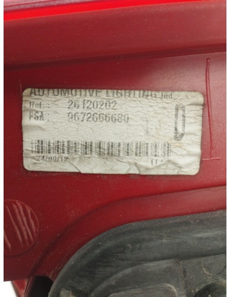 Recambio de piloto trasero derecho para peugeot 5008 (0u_, 0e_) 1.6 16v referencia OEM IAM 9672666680  