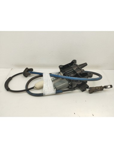 Recambio de freno de mano electrico para peugeot 5008 (0u_, 0e_) 1.6 16v referencia OEM IAM 9673081580  