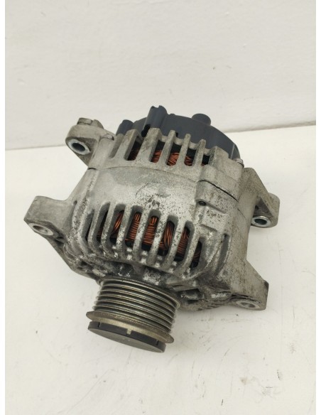 Recambio de alternador para hyundai ix35 (lm, el, elh) 2.0 referencia OEM IAM 373002G400  