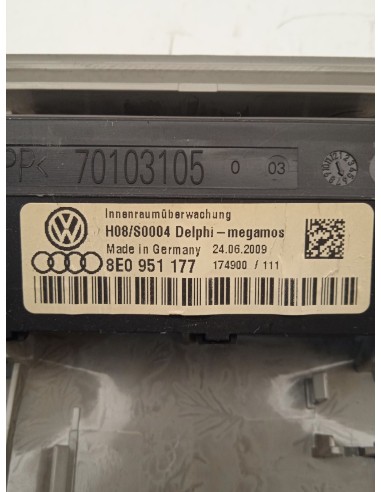 Recambio de luz interior para seat exeo (3r2) 2.0 tdi referencia OEM IAM 8E0951177  