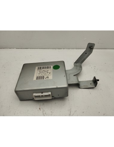 Recambio de modulo electronico para hyundai i30cw comfort referencia OEM IAM 953002R010  