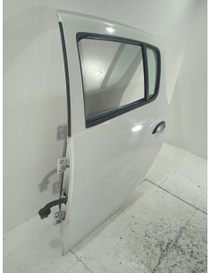 Recambio de puerta trasera izquierda para dacia sandero 0.9 tce cat (bivalent. gasolina / gpl) referencia OEM IAM  COLOR BLANCO  2