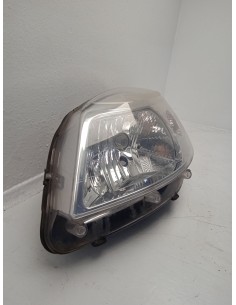 Recambio de faro izquierdo para dacia sandero 1.2 16v lpg referencia OEM IAM 8200733878   2