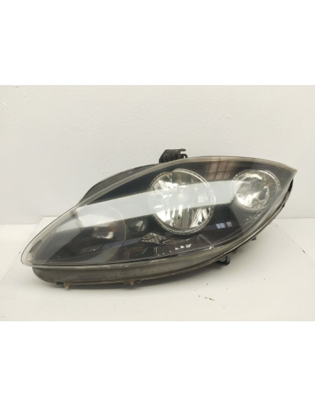 Recambio de faro izquierdo para seat leon (1p1) 1.6 tdi referencia OEM IAM 5P1941033A  