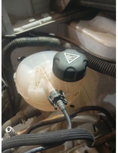 Recambio de deposito expansion para peugeot 2008 ii (ud_, us_, uy_, uj_, ur_, uc_) 1.2 puretech 100 referencia OEM IAM    2