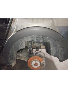 Recambio de aletin trasero izquierdo para peugeot 3008 allure referencia OEM IAM 98116343XT  