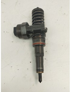 Recambio de inyector para skoda fabia i (6y2) 1.9 tdi referencia OEM IAM 038130073J  