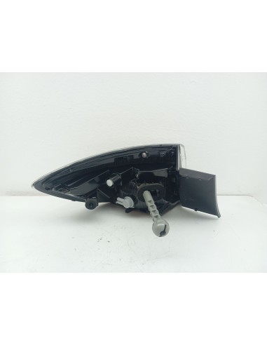Recambio de piloto trasero derecho para renault clio v (b7_) tce 90 (b7mt) referencia OEM IAM 265505405R  