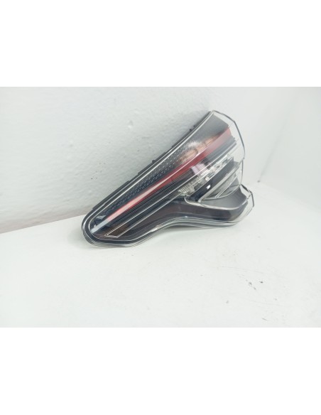 Recambio de piloto trasero derecho interior para renault clio v (b7_) tce 90 (b7mt) referencia OEM IAM 265506440R  