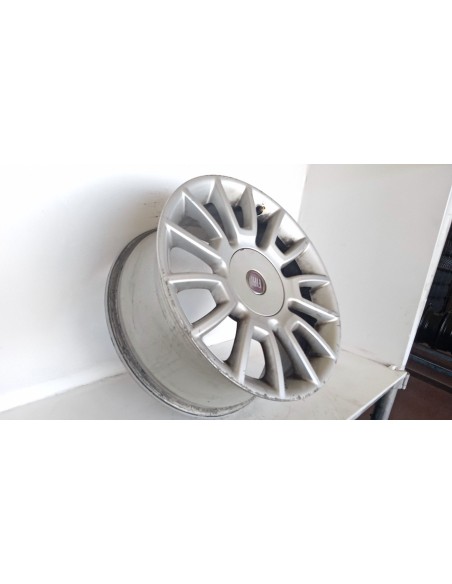 Recambio de llanta para fiat bravo ii (198_) 1.9 d multijet (198axb1a) referencia OEM IAM 735415999  