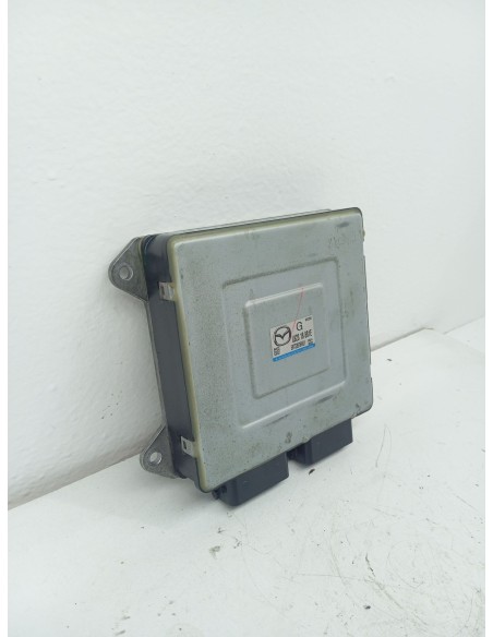 Recambio de centralita motor uce para mazda 5 (cr) 1.8 (cr19) referencia OEM IAM L82318881E  