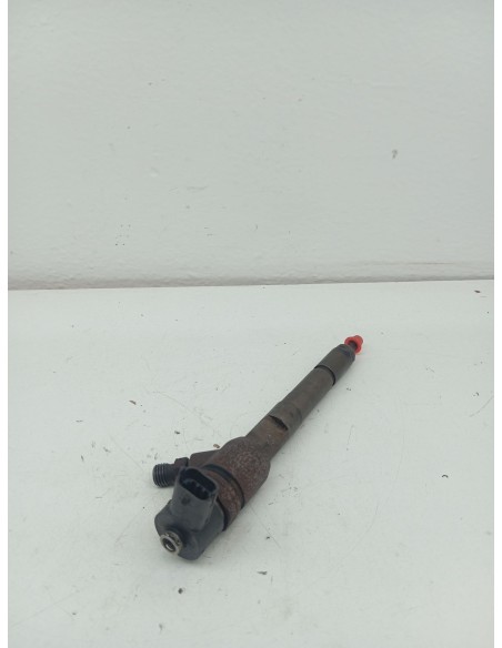 Recambio de inyector para fiat punto (188_) 1.3 jtd 16v referencia OEM IAM 0445110083  