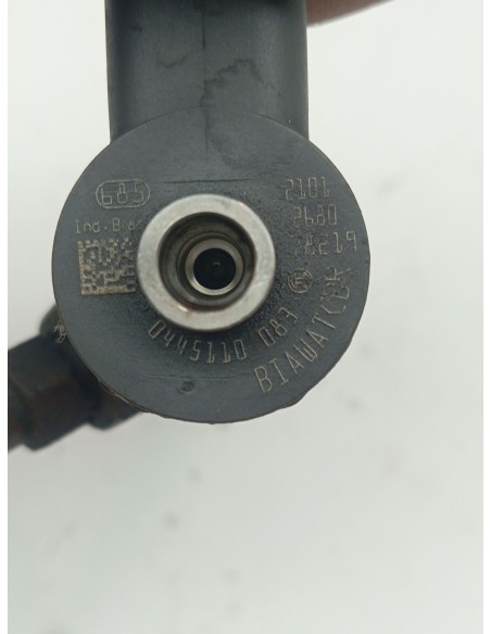 Recambio de inyector para fiat punto (188_) 1.3 jtd 16v referencia OEM IAM 0445110083  