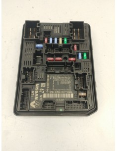 Recambio de caja reles / fusibles para renault clio v (b7_) tce 90 (b7mt) referencia OEM IAM 284B74633R  