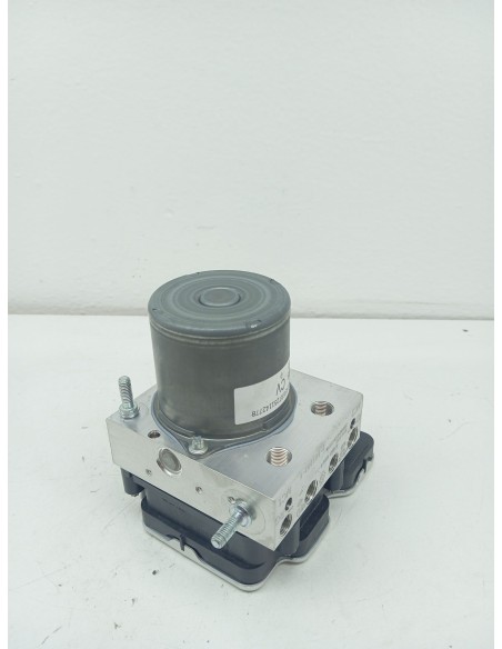Recambio de abs para renault clio v (b7_) tce 90 (b7mt) referencia OEM IAM 476601495R  