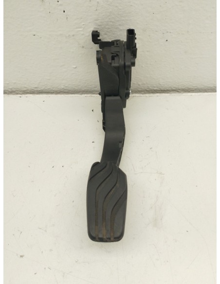 Recambio de potenciometro pedal para renault clio v (b7_) tce 90 (b7mt) referencia OEM IAM 180108467R  