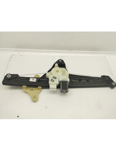 Recambio de elevalunas delantero derecho para renault clio v (b7_) tce 90 (b7mt) referencia OEM IAM 807201776R  