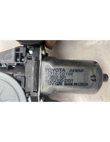 ELEVALUNAS DELANTERO DERECHO TOYOTA...