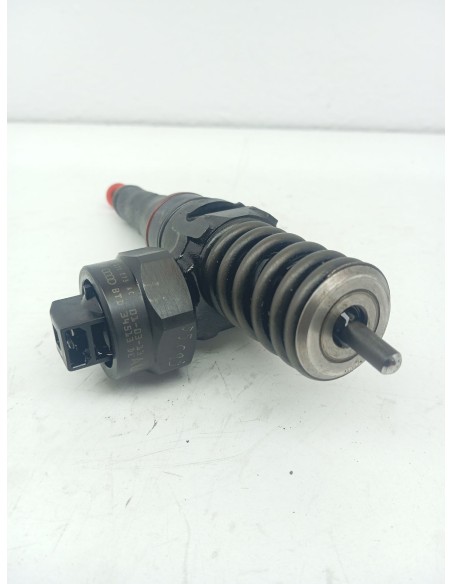 Recambio de inyector para ford galaxy i (wgr) 1.9 tdi referencia OEM IAM 038130073AC  