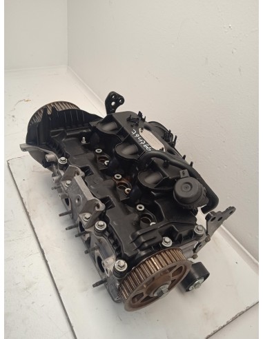 Recambio de culata para land rover range rover sport v6 td s referencia OEM IAM 4R8Q6C064AH  