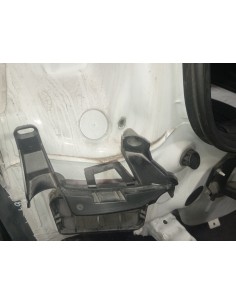 Recambio de plastico para citroën c3 1.0 vti referencia OEM IAM 7416S4 TRA IZQ  2