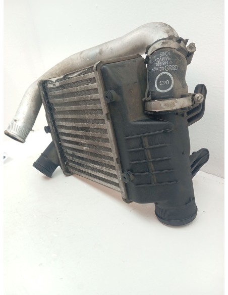 Recambio de intercooler para audi a6 c6 (4f2) 3.0 tdi quattro referencia OEM IAM 4F0145806AA  