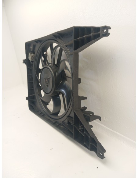 Recambio de electroventilador para dacia sandero (bs_) 1.5 dci referencia OEM IAM 8200765566B  