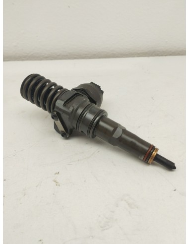 Recambio de inyector para seat cordoba (6l2) 1.9 tdi referencia OEM IAM 038130073AJ  
