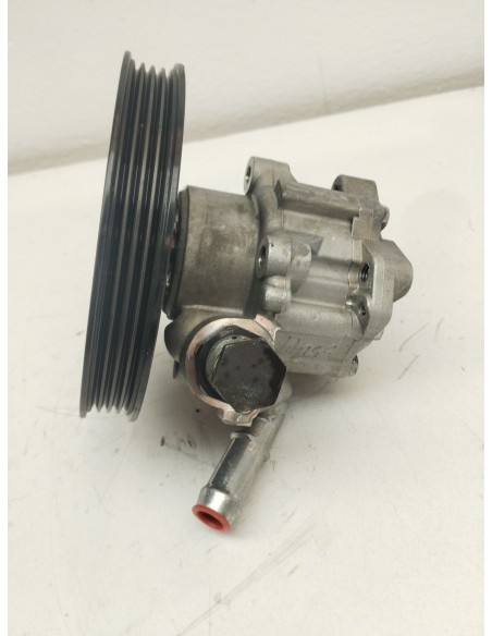 Recambio de bomba direccion para bmw 1 (e87) 120 d referencia OEM IAM 7692974646 POLEA ROTA 
