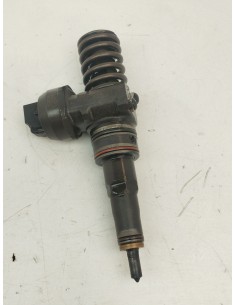 Recambio de inyector para volkswagen passat b5.5 (3b3) 1.9 tdi referencia OEM IAM 038130073AR  