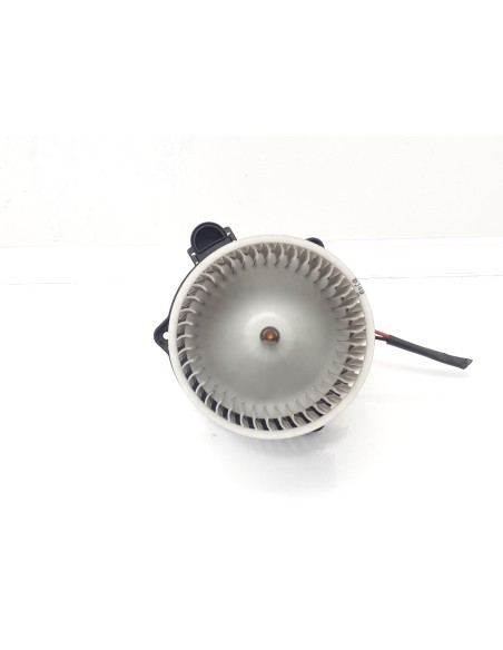 Recambio de motor calefaccion para kia cee´d 1.6 cat referencia OEM IAM F00S33F012  