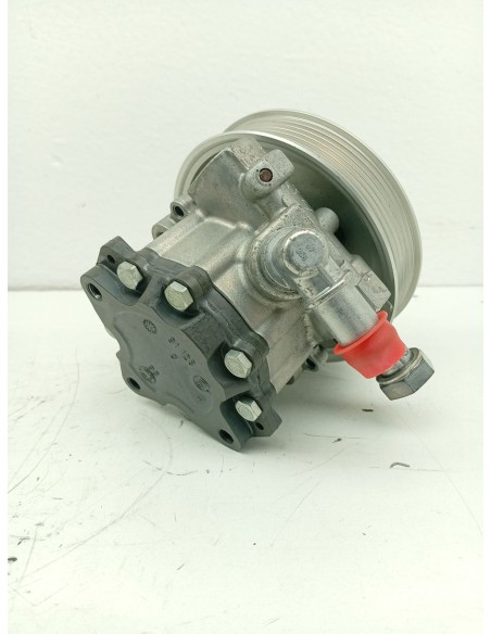 Recambio de bomba direccion para audi a6 c6 (4f2) 3.0 tdi quattro referencia OEM IAM 4f0145155a  