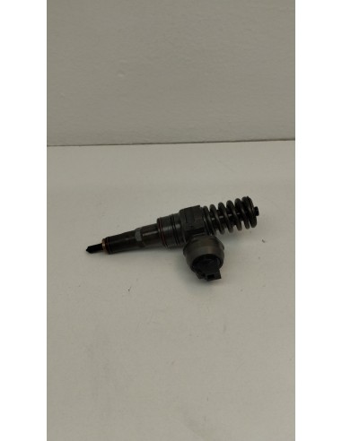 Recambio de inyector para audi a4 b6 (8e2) 1.9 tdi referencia OEM IAM 038130073AR  