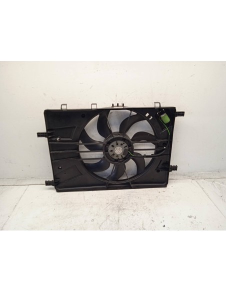 Recambio de electroventilador para opel astra j lim. 1.3 16v cdti referencia OEM IAM 13250332  