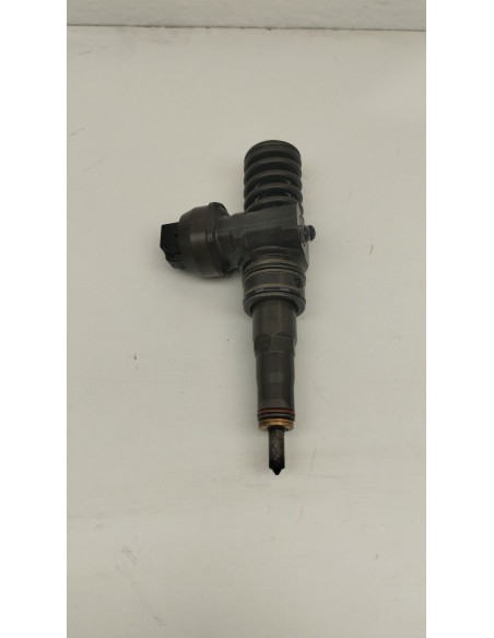 Recambio de inyector para seat ibiza iii (6l1) 1.9 tdi referencia OEM IAM 038130073AG  