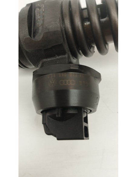 Recambio de inyector para seat ibiza iii (6l1) 1.9 tdi referencia OEM IAM 038130073AG  