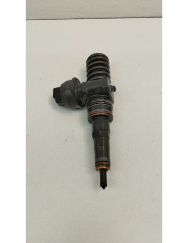 Recambio de inyector para audi a4 b6 avant (8e5) 1.9 tdi referencia OEM IAM 038130073AR  