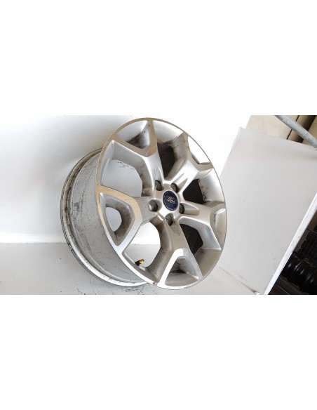 Recambio de llanta para ford kuga i 2.0 tdci referencia OEM IAM 8V411007AA  