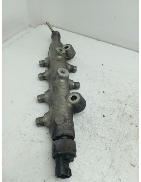 Recambio de rampa inyectora para mazda 5 berl. (cr) 2.0 turbodiesel cat referencia OEM IAM 02J0255  