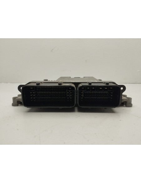 Recambio de centralita motor uce para peugeot 3008 allure referencia OEM IAM 9823724980  