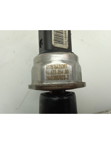 Recambio de rampa inyectora para ford mondeo lim. titanium referencia OEM IAM 9674300080  
