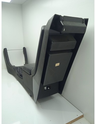 Recambio de consola central para mg mg tf 115 referencia OEM IAM FHM100250PMA  