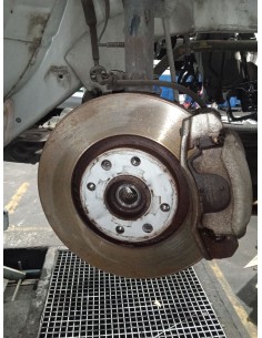 Recambio de mangueta delantera derecha para peugeot 2008 i (cu_) 1.2 thp 110 / puretech 110 referencia OEM IAM   