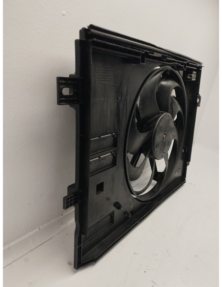 Recambio de electroventilador para peugeot 3008 allure referencia OEM IAM 9806313580  