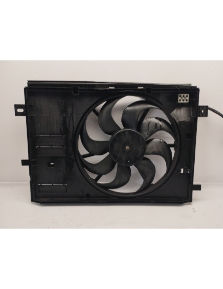 Recambio de electroventilador para peugeot 3008 allure referencia OEM IAM 9806313580  