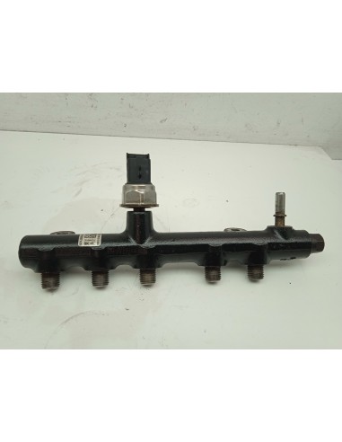 Recambio de rampa inyectora para ford mondeo lim. titanium referencia OEM IAM 9674300080  