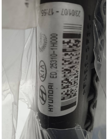 Recambio de radiador agua para kia cee´d 1.6 cat referencia OEM IAM 253102R000  