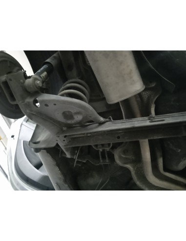 Recambio de puente trasero para renault clio grandtour exception referencia OEM IAM 8200282089  